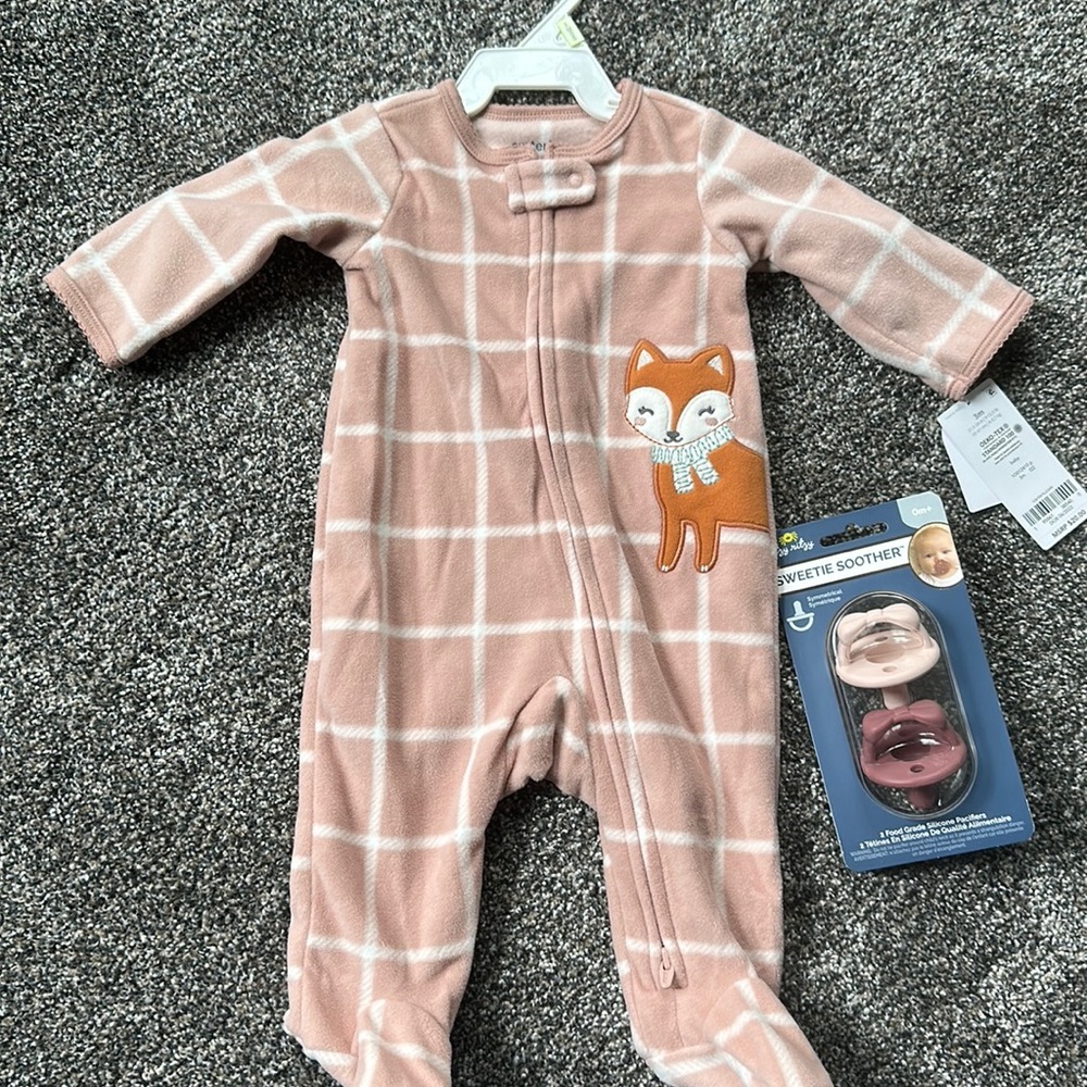 New-Carters outfit
